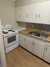 1402 Rison Ave NE in Huntsville, AL - Building Photo - Building Photo