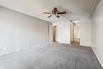 9200 Edwards Way, Unit 505 in Hyattsville, MD - Building Photo - Building Photo