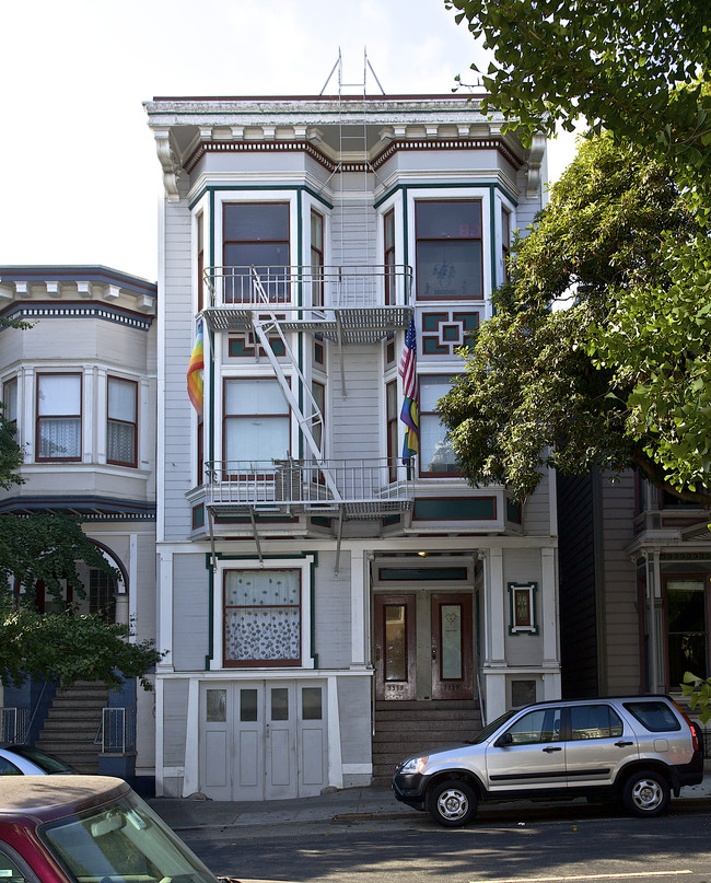 3359 Twenty-Second Street in San Francisco, CA - Building Photo - Building Photo