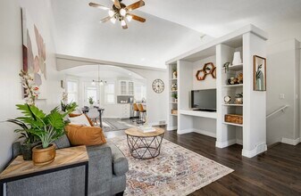 7544 S 2020 E in South Weber, UT - Building Photo - Building Photo