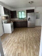 1512 Lexington Ave in Lorain, OH - Building Photo - Building Photo