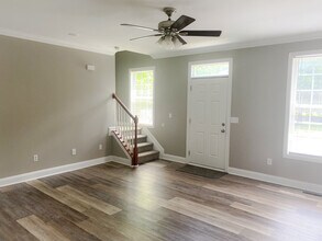 1137 Unity Dr in Lexington, KY - Foto de edificio - Building Photo