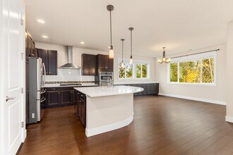22418 43rd Dr SE in Bothell, WA - Building Photo - Building Photo