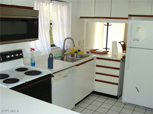 property at 857 Reef Point Cir