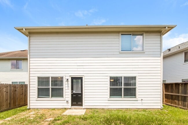 property at 15026 August Sunset Dr