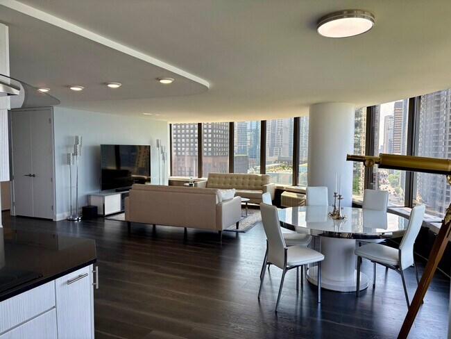 505 N Jean Baptiste Pointe du Sable Lake Shore Dr in Chicago, IL - Building Photo - Building Photo