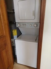 17 Farrar Ave in Worcester, MA - Building Photo - Building Photo