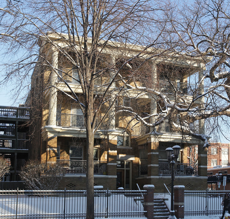 The Harvard in St. Paul, MN - Building Photo