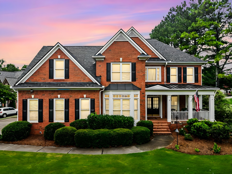 600 Lyndhurst Cir in Canton, GA - Building Photo