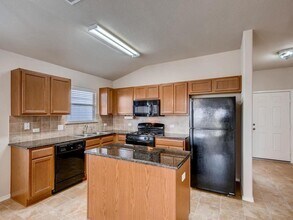 2736 Herrington Cove in Round Rock, TX - Building Photo - Building Photo