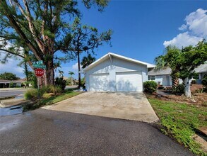 4730 SW 2nd Ave in Cape Coral, FL - Building Photo - Building Photo