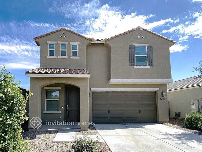 property at 40581 W Sunland Dr