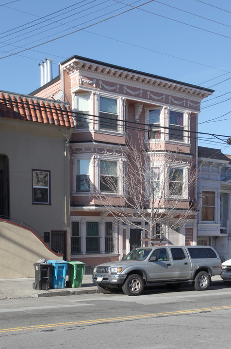 2426 Bryant St in San Francisco, CA - Building Photo