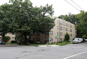 Winchester Plaza Apartments