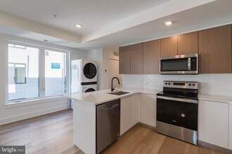 5900 Germantown Ave in Philadelphia, PA - Building Photo - Building Photo