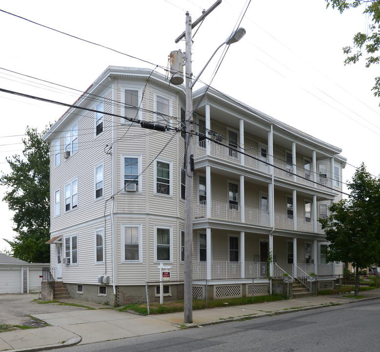 179 Ledge St in Providence, RI - Foto de edificio