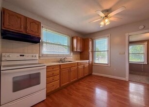 803 Valentine St in Festus, MO - Building Photo - Building Photo