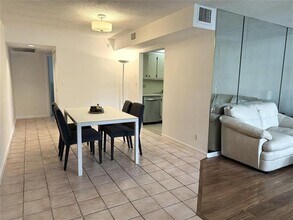 1902 Bermuda Cir in Coconut Creek, FL - Building Photo - Building Photo