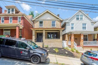 125 Carrick Ave in Pittsburgh, PA - Building Photo - Building Photo