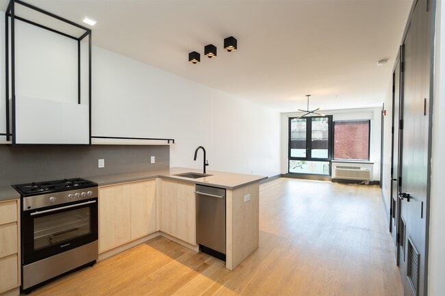property at 424 Arlington Ave