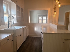 306 W Wallace St in Llano, TX - Building Photo - Building Photo