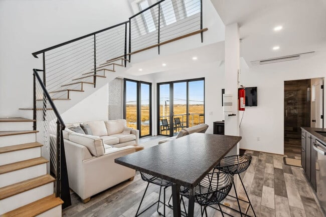 10 Anchor St in Hampton, NH - Building Photo - Building Photo