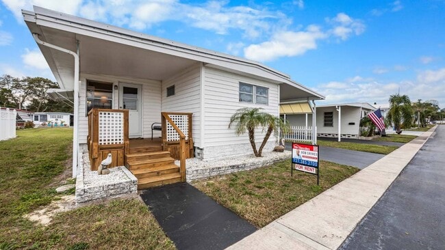 12651 Seminole Blvd in Largo, FL - Building Photo - Building Photo