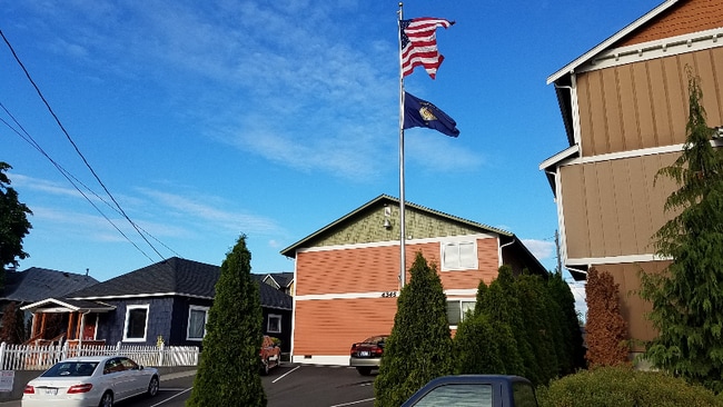 property at 4345 S Puget Sound Ave