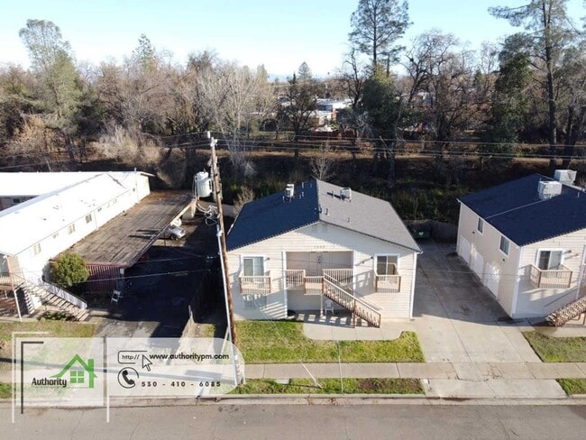 1549 Bruce Dr in Anderson, CA - Building Photo - Building Photo