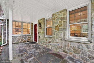 829 Bryn Mawr Ave in Penn Valley, PA - Building Photo - Building Photo