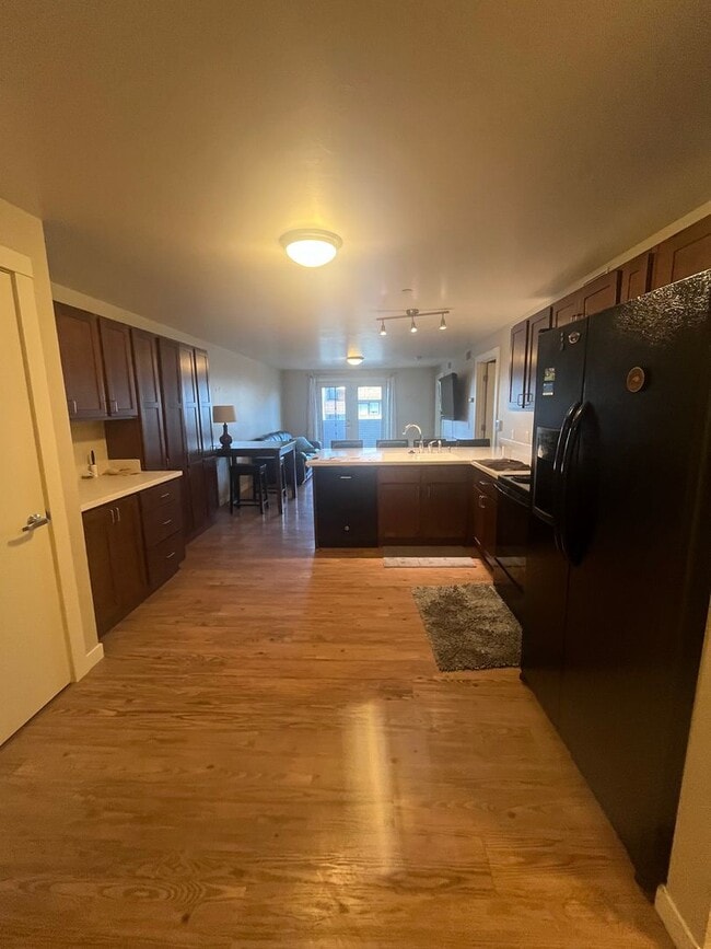 property at 210 S Cottonwood Rd