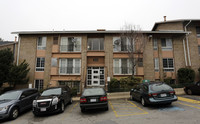 Skyline Apartments in Washington, DC - Foto de edificio - Building Photo