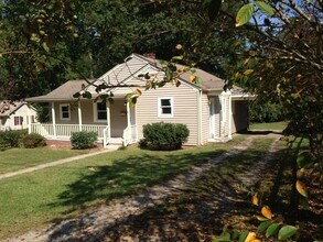 503 E Vance St in Fuquay Varina, NC - Building Photo - Building Photo