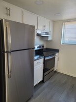 11350 W Tennessee Ave in Youngtown, AZ - Building Photo