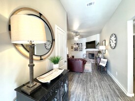 7418 32nd St in Lubbock, TX - Building Photo