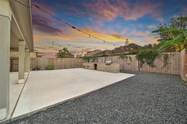 property at 20864 Sheffield Pk Dr