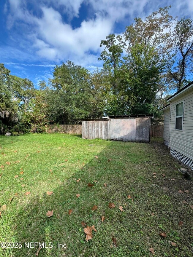 1817 Lakewood Rd in Jacksonville, FL - Building Photo - Building Photo