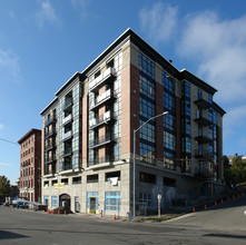 The Roberson in Tacoma, WA - Building Photo - Building Photo