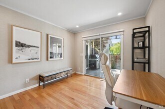 34 Creekside Ct in Corte Madera, CA - Building Photo - Building Photo