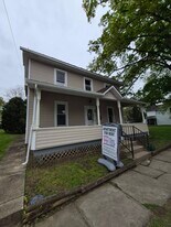 69 Broad St in Montgomery, PA - Building Photo