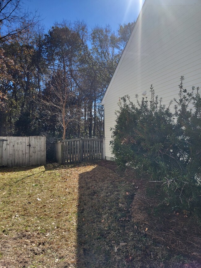 3190 Morningdale Dr in Mount Pleasant, SC - Building Photo - Building Photo