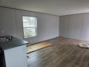 28 Yoakum Cir in Hopkinsville, KY - Building Photo - Building Photo