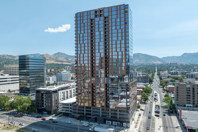 The Worthington in Salt Lake City, UT - Building Photo - Building Photo