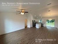 16 Hemlock Radial Ct in Ocala, FL - Foto de edificio - Building Photo