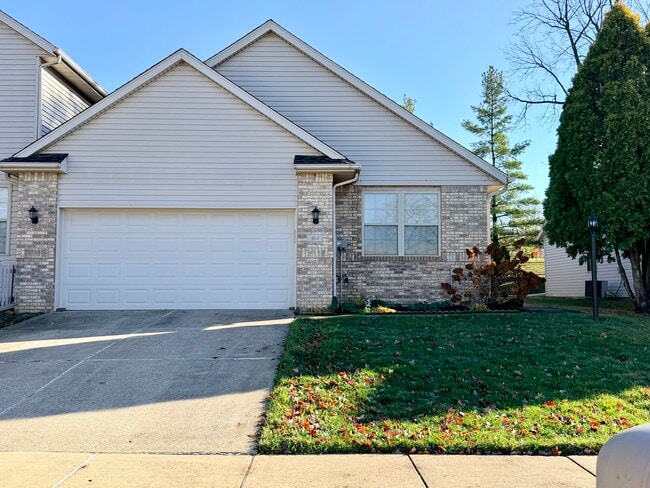 property at 404 E Windwood Ln