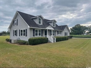 163 Edwards Rd in Loris, SC - Building Photo - Building Photo