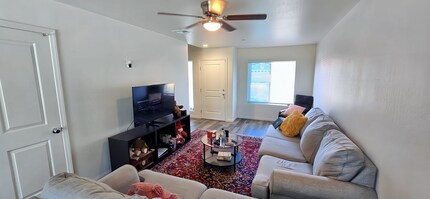 467 Jonathan Pl in Tehachapi, CA - Building Photo - Building Photo