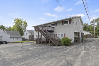 Oak Street Apartments in Ellettsville, IN - Building Photo - Building Photo