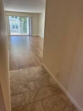1405 Oak Grove Ave in Burlingame, CA - Building Photo - Building Photo