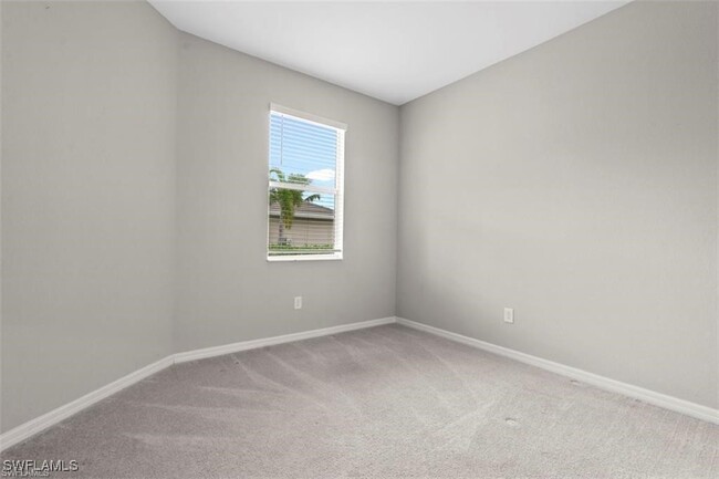 4184 Bisque Ln in Ft. Myers, FL - Foto de edificio - Building Photo